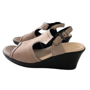 SAS Women's Tan Leather Wedge Sandals 9W